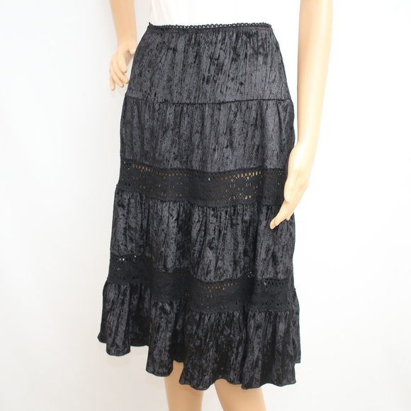 NEW Rampage Black Lace Velvet Boho Skirt M - Picture 3 of 8